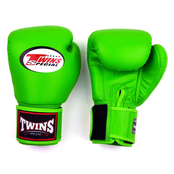 BGVL4 Twins Boxing Gloves Green