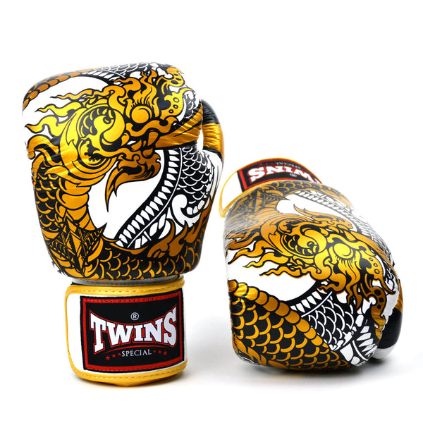 Twins FBGVL4-52 Nagas Boxing Gloves White/Gold